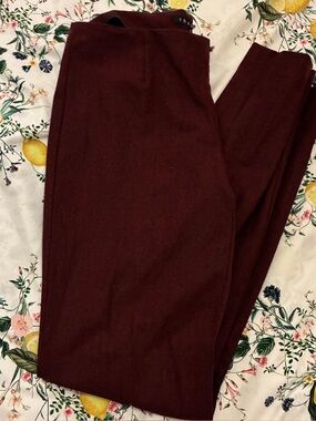 Theory burgundy wool straight legged tailored style trousers